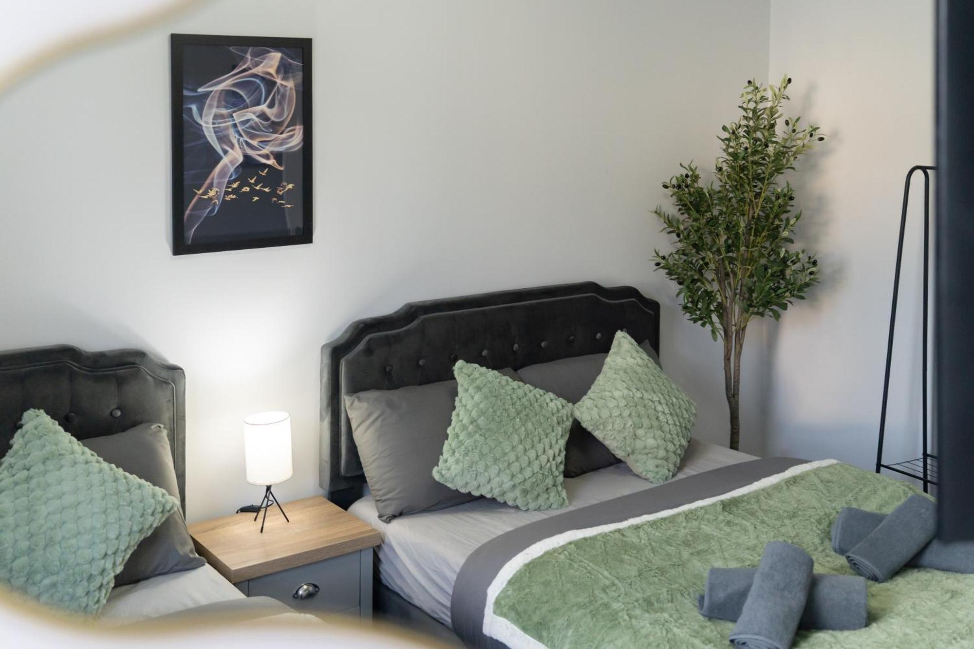 Open Mind Property - Apartment With 2 Double Beds Портцмаус Экстерьер фото